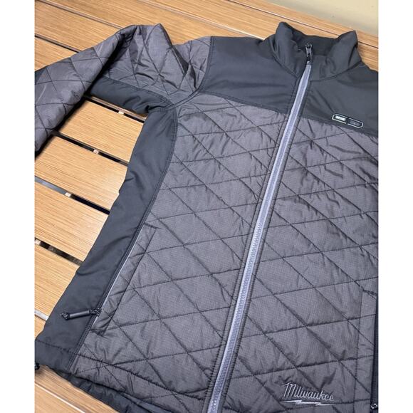 Milwaukee M12 AXIS Heated Jacket Womens Sz Small NO Battery Full Zip Black - Picture 15 of 15